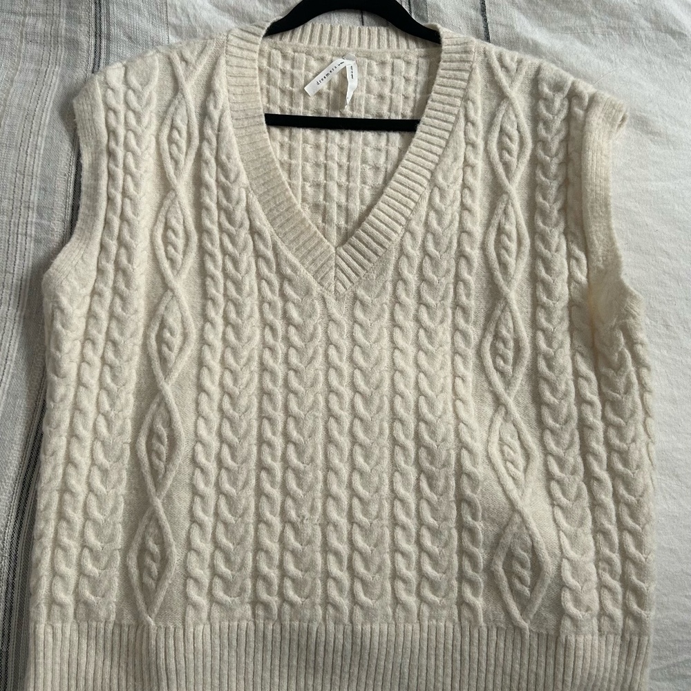 Cream Vest - Dreamers by debut - Size S